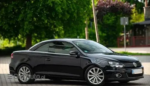 VOLKSWAGEN Eos 