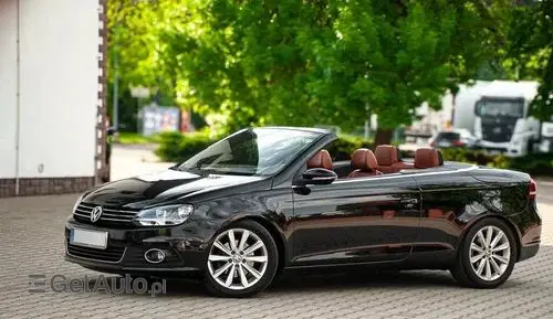 VOLKSWAGEN Eos 