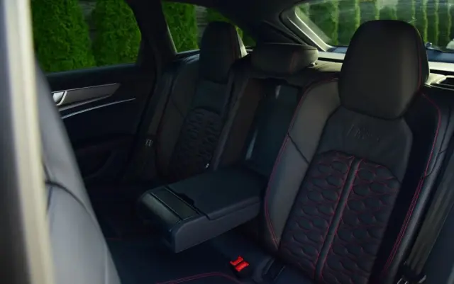 AUDI RS6 Avant TFSI mHEV Quattro Tiptronic