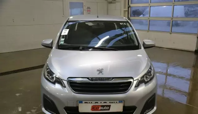 PEUGEOT 108 