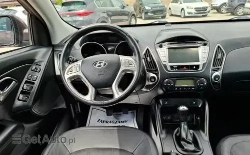 HYUNDAI Ix35 