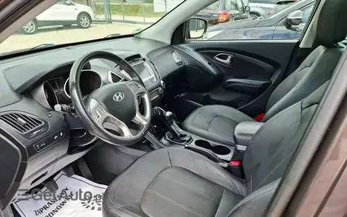 HYUNDAI Ix35 