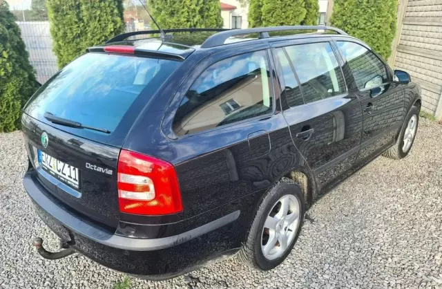 SKODA Octavia 