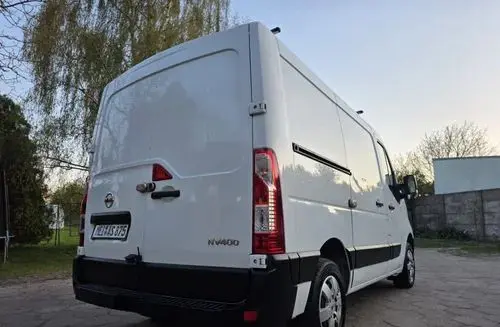 NISSAN Nv400 