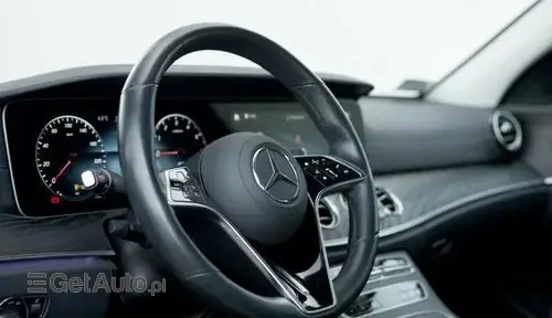 MERCEDES-BENZ Klasa E 