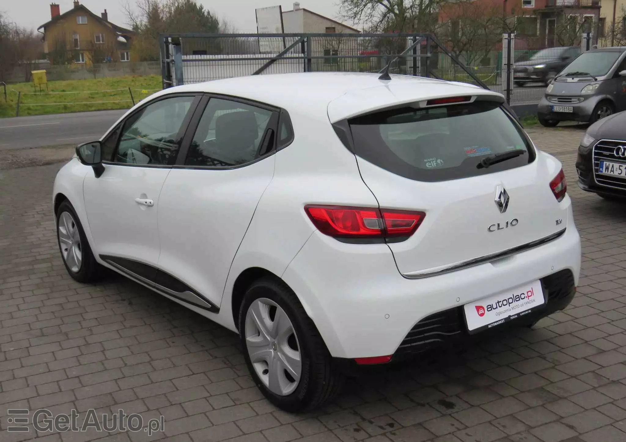 RENAULT Clio 