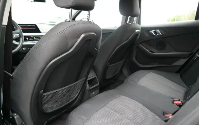 BMW Seria 1 118i Advantage