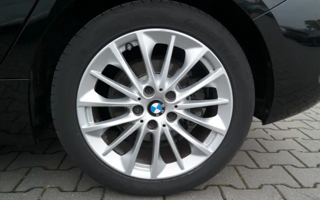 BMW Seria 1 118i Advantage