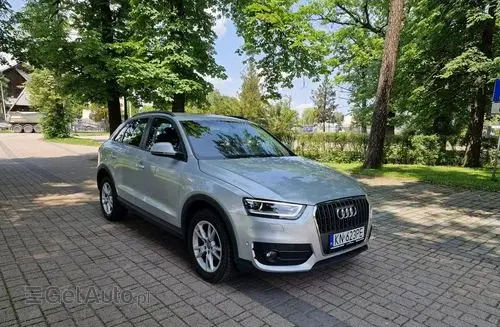 AUDI Q3 