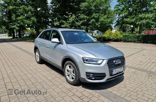 AUDI Q3 
