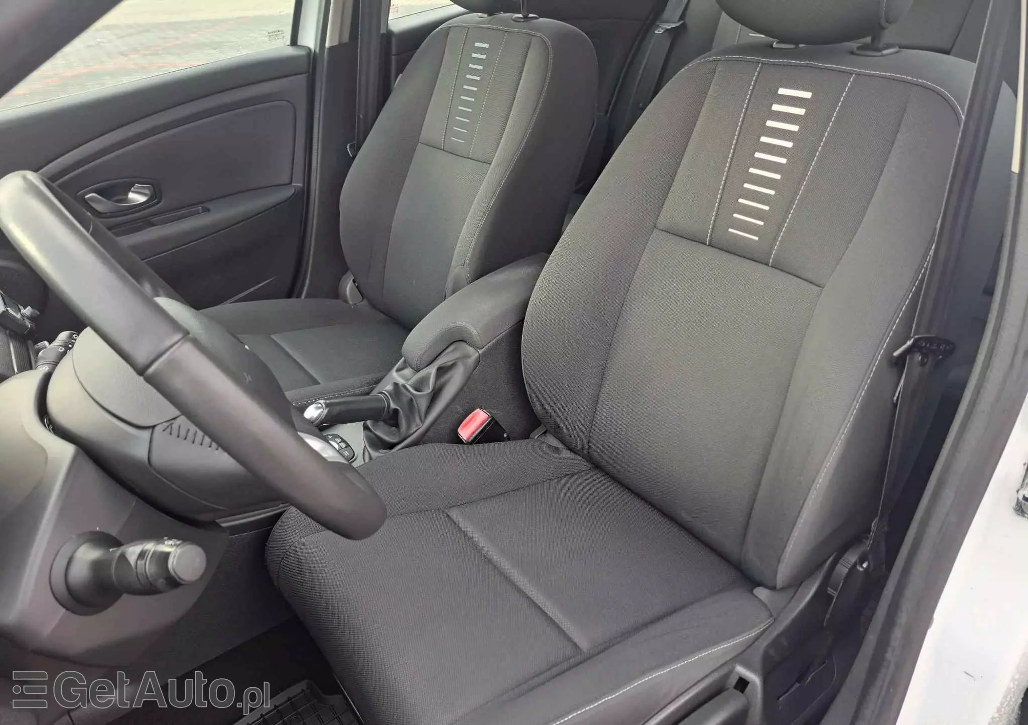 RENAULT Megane 1.6 16V 110 Expression