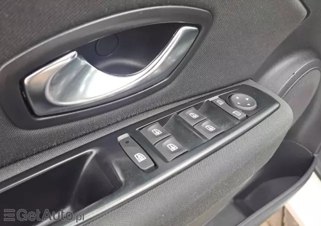 RENAULT Megane 1.6 16V 110 Expression