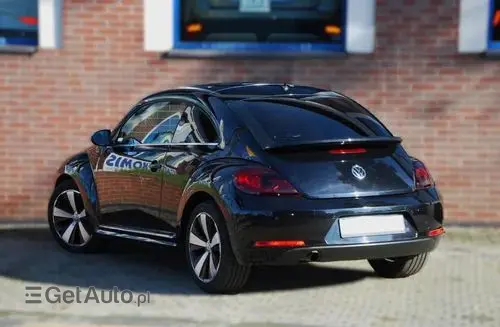 VOLKSWAGEN Beetle 