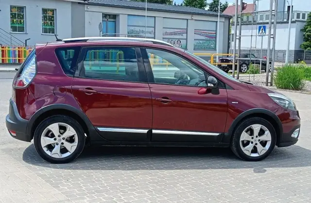 RENAULT Scenic 