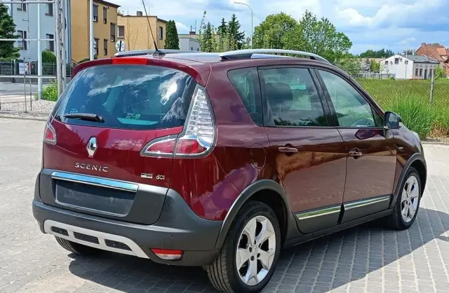 RENAULT Scenic 