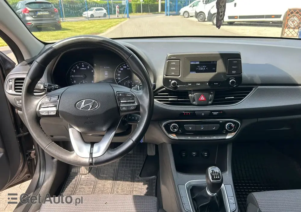 HYUNDAI I30 1.5 DPI Classic +