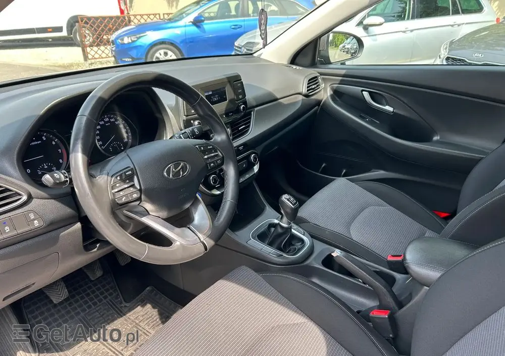 HYUNDAI I30 1.5 DPI Classic +