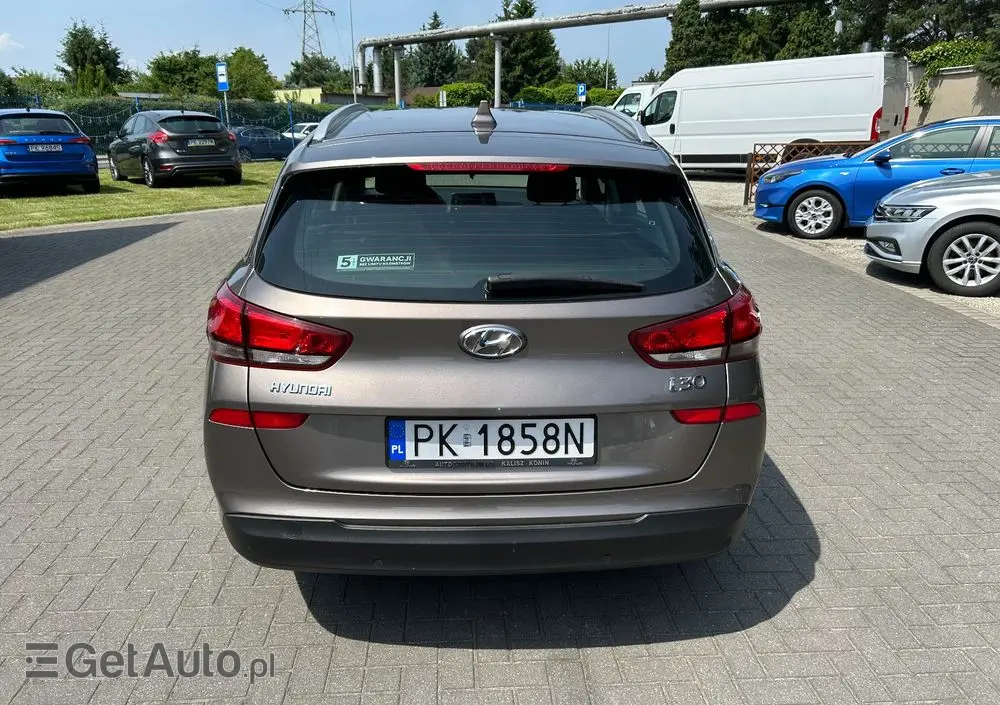 HYUNDAI I30 1.5 DPI Classic +