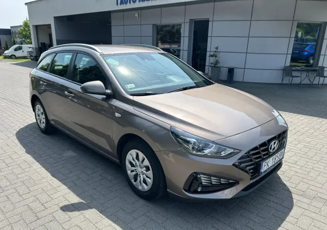 HYUNDAI I30 1.5 DPI Classic +