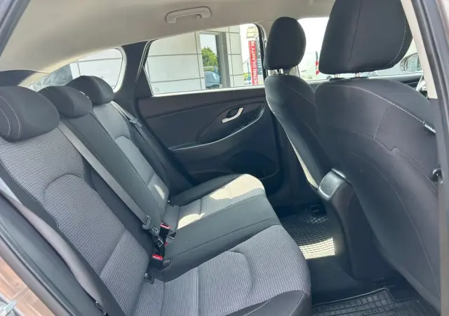 HYUNDAI I30 1.5 DPI Classic +