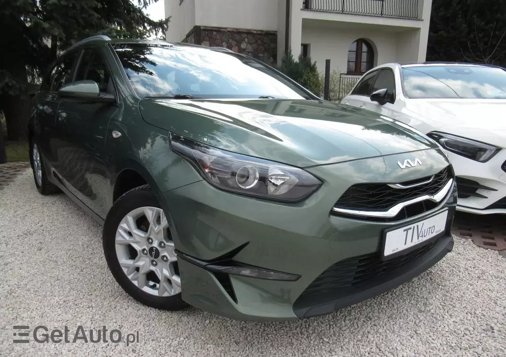 KIA Ceed 1.5 T-GDI M