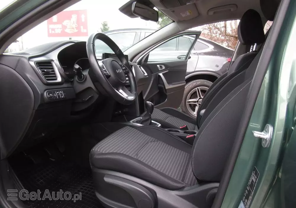 KIA Ceed 1.5 T-GDI M