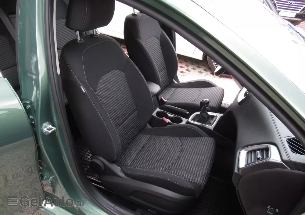 KIA Ceed 1.5 T-GDI M