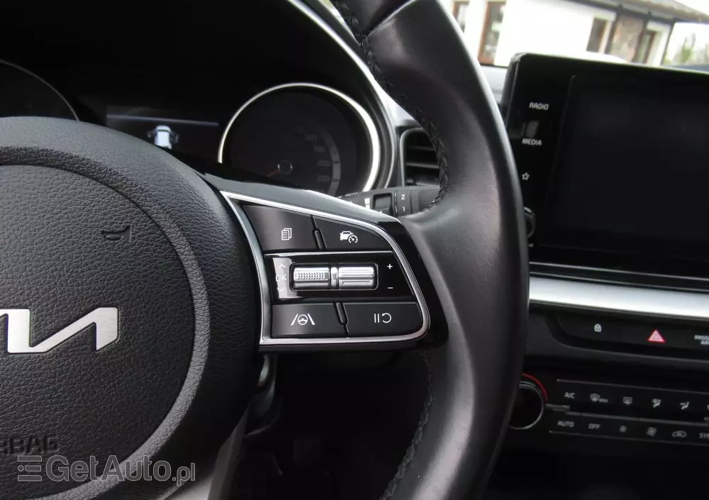 KIA Ceed 1.5 T-GDI M