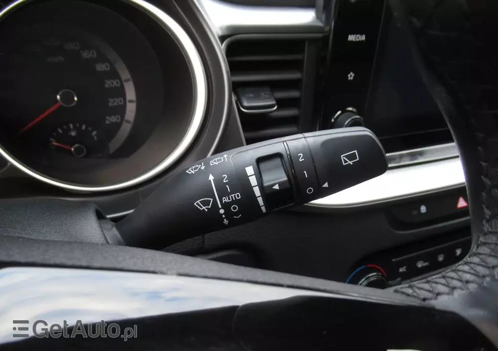 KIA Ceed 1.5 T-GDI M