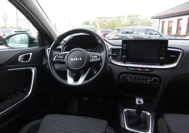 KIA Ceed 1.5 T-GDI M