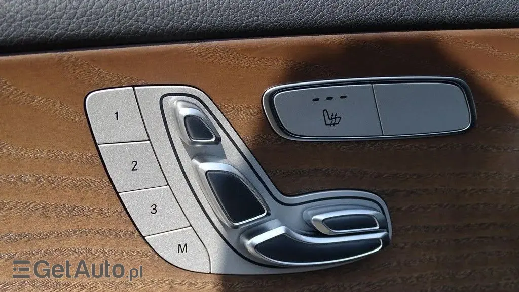 MERCEDES-BENZ Klasa E 