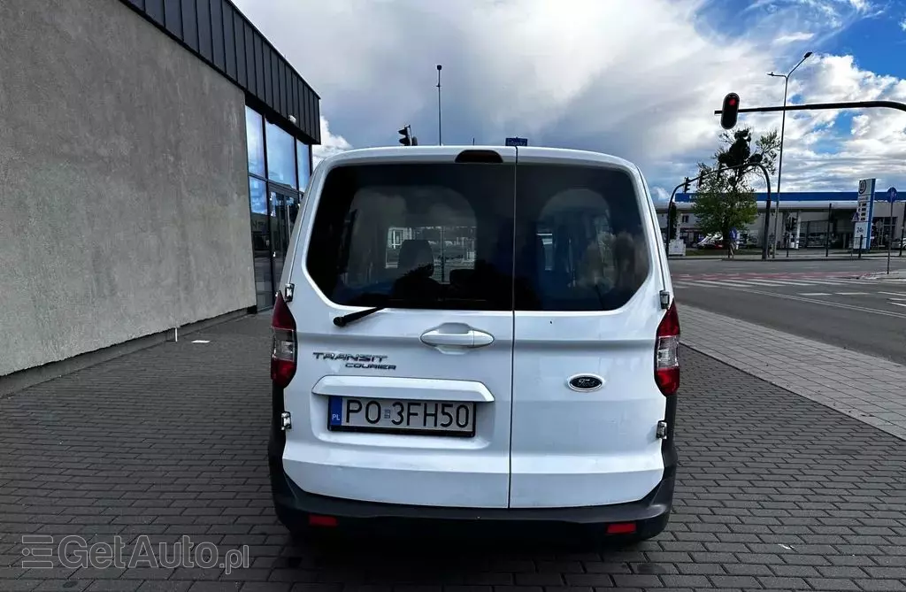FORD Transit Courier 