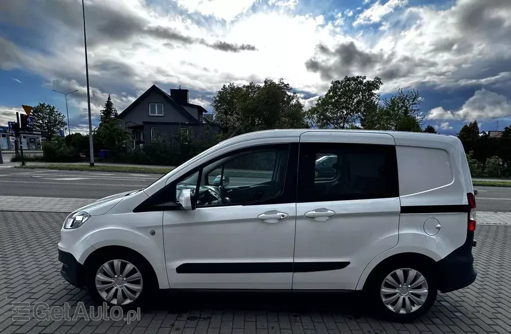 FORD Transit Courier 
