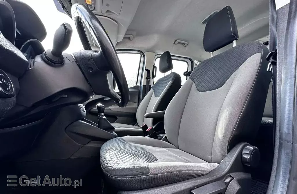 FORD Transit Courier 