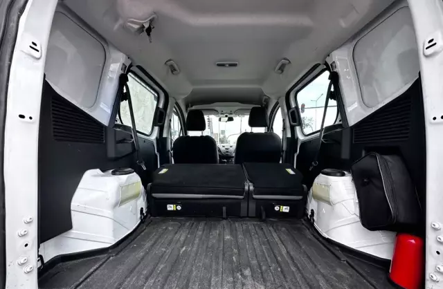 FORD Transit Courier 