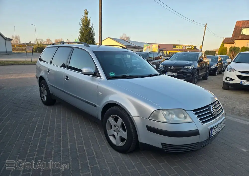 VOLKSWAGEN Passat 1.8 5V Turbo Comfortline