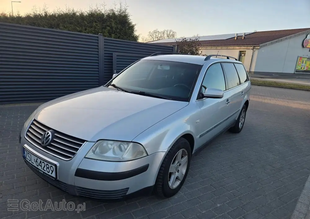 VOLKSWAGEN Passat 1.8 5V Turbo Comfortline