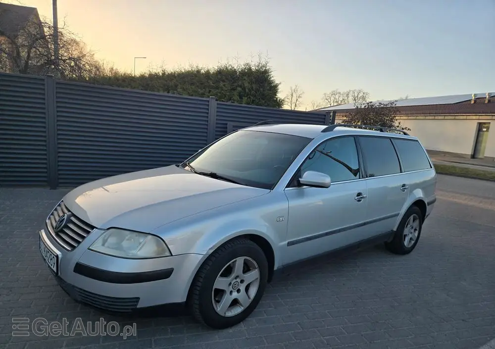 VOLKSWAGEN Passat 1.8 5V Turbo Comfortline