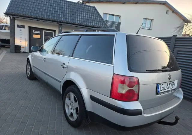 VOLKSWAGEN Passat 1.8 5V Turbo Comfortline