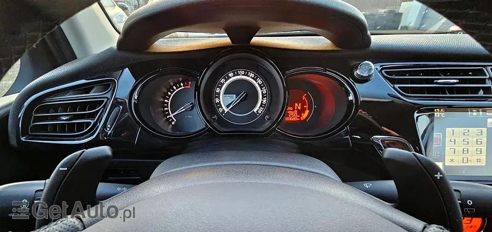 CITROËN C3 1.2 e-VTi Exclusive ETG