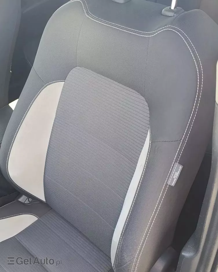 TOYOTA Avensis 2.0 D-4D Premium