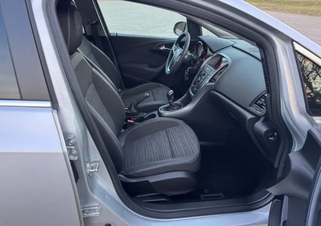 OPEL Astra 1.6 D (CDTI) Business