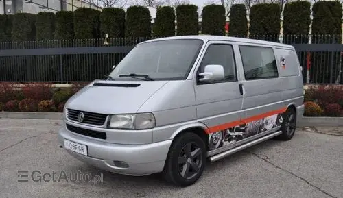 VOLKSWAGEN Transporter 