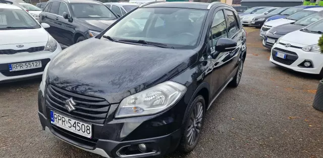 SUZUKI SX4 