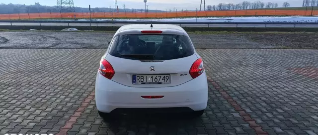 PEUGEOT 208 82 VTI Active