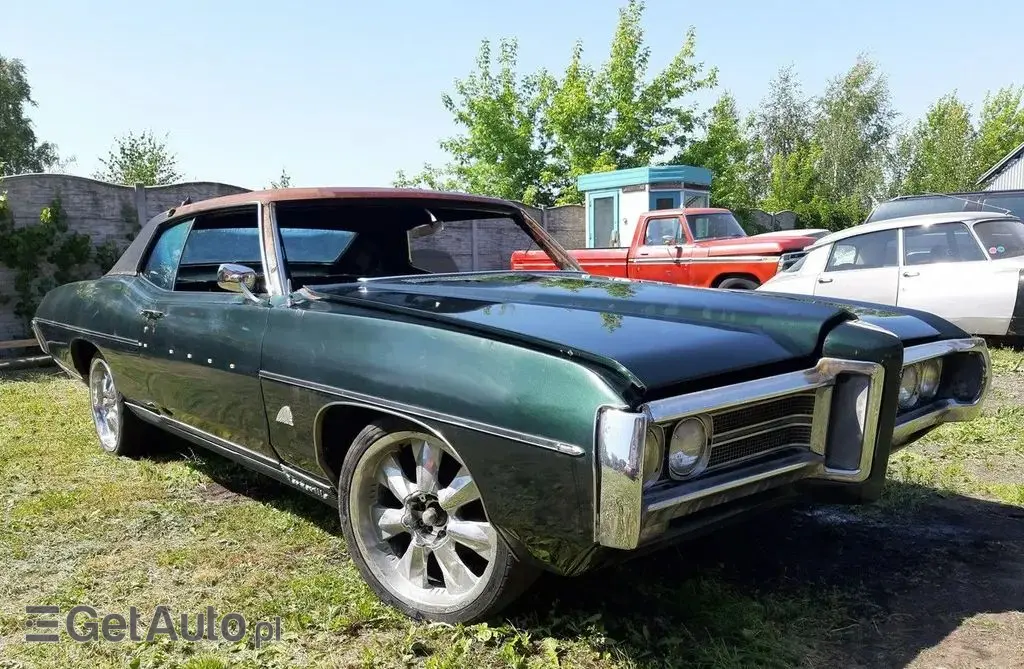 PONTIAC Bonneville 