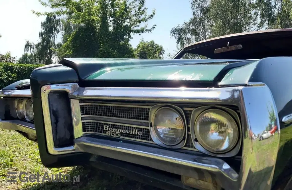 PONTIAC Bonneville 