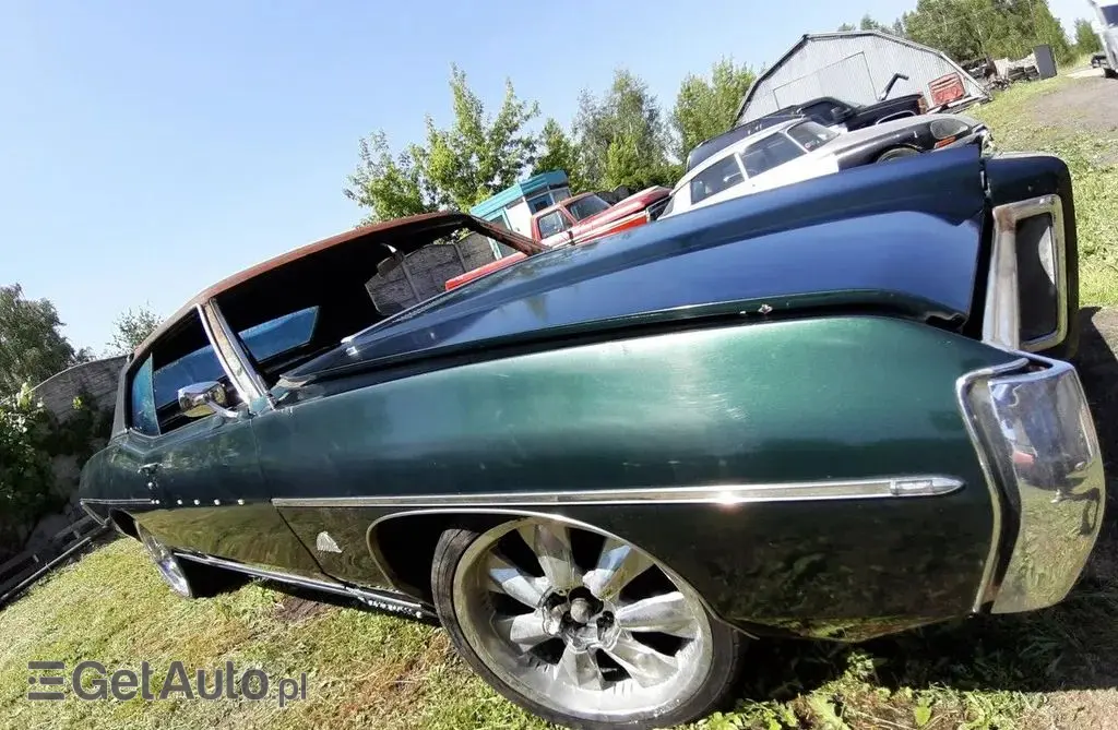 PONTIAC Bonneville 