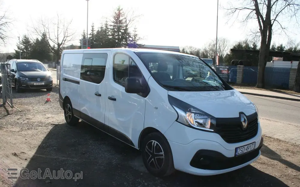 RENAULT TRAFIC 
