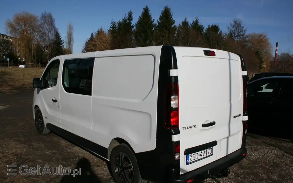 RENAULT TRAFIC 